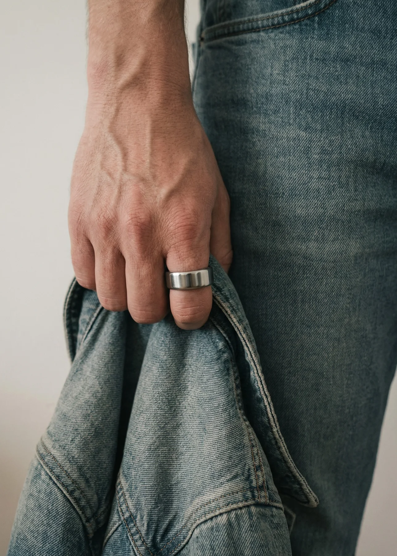 Sleeping comfortably with the lightweight titanium ring